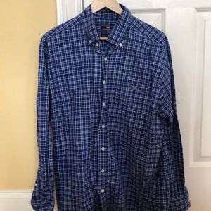 Vineyard Vines Woven Button Down